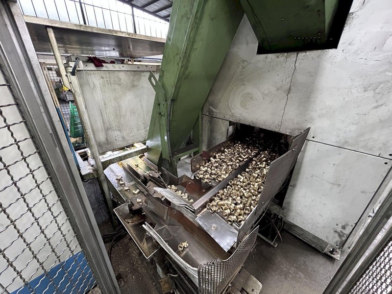 Gnutti Transfer &amp; Eurofimet Tunnel Wash Machine