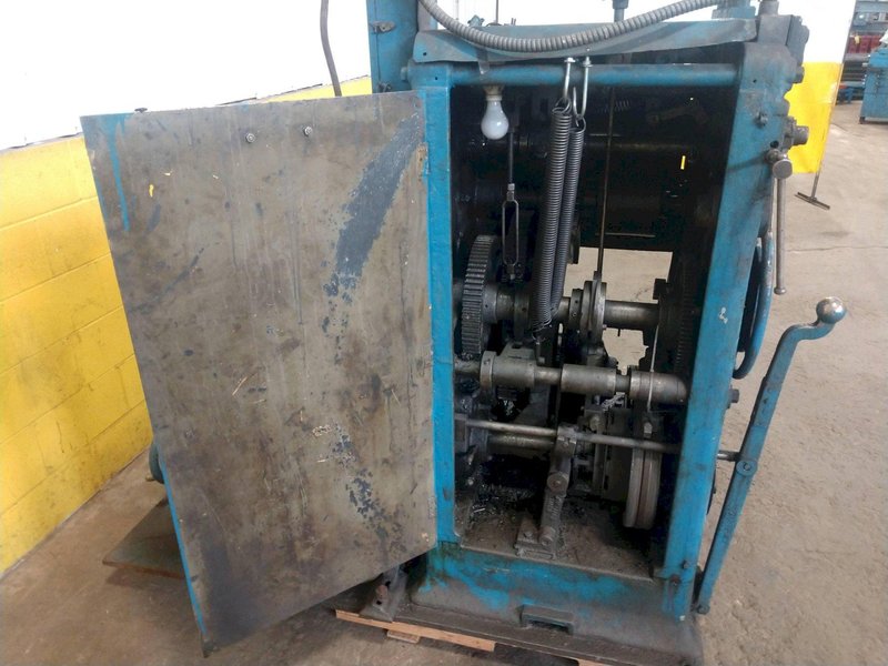 .148" x 2.75" COIL O.D. TORRINGTON MODEL #W12 SPRING COILER / COIL MAKING MACHINE: STOCK 14915