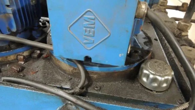 HYDRAULICO 330 TON HYD PRESS, STOCK# 13934J