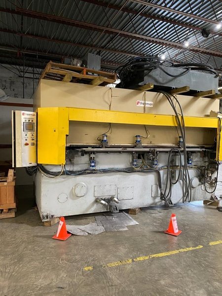 300 Ton Freeman BP300-7118 Full Head Hydraulic Cutting Press, 2004