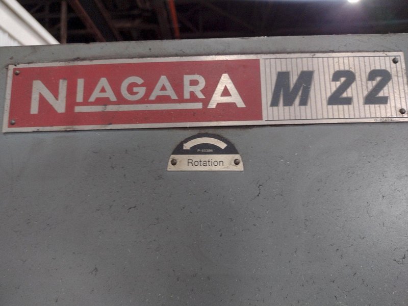 22 TON NIAGARA MODEL M22 OBI PUNCH PRESS, 2.5" STROKE: STOCK #20729