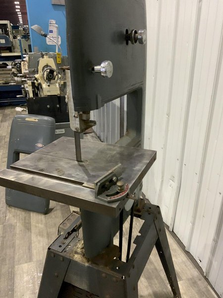 12" CRAFTSMAN VERTICAL BANDSAW: STOCK #80352