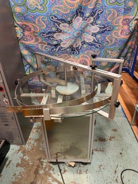 T-21100 Automatic Rolling Vertical Round Bottle Labeling Machine