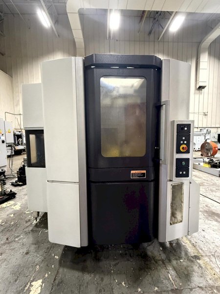 Mori Seiki NHX4000 400mm CNC HMC, 2012 – ChipBlaster Coolant Filtration System, Chip Conveyor, Tooling