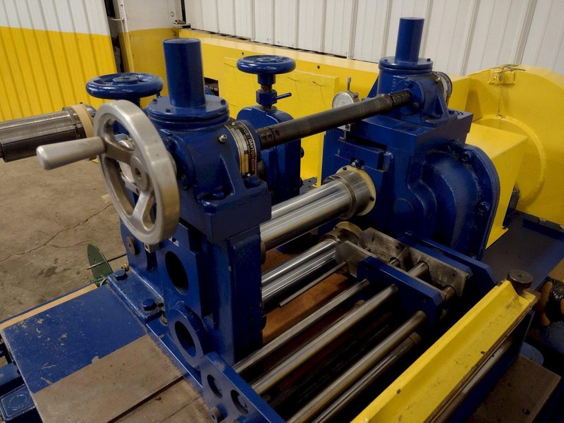 8" WIDE TORRINGTON 2-5/8" ARBOR PULL-THROUGH SLITTING LINE: STOCK #16505