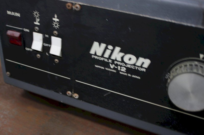 12" NIKON V-12 COMPARATOR: STOCK #75710
