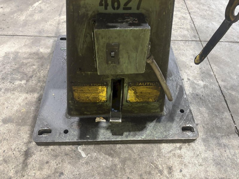 2,000 LBS X 12" LITTELL MODEL #20-12 DOUBLE END PULL OFF UNCOILER COIL REEL: STOCK #23711