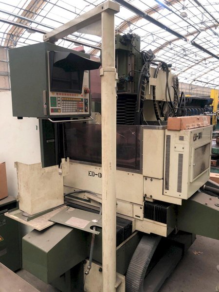 LEBLOND MAKINO EC-3040 EDM MACHINE