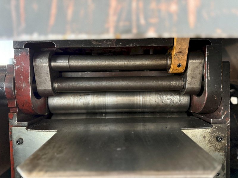 3,300 LB x 11.8" x .126" ORII SERVO FEEDLINE W/ DUAL UNCOILER. STOCK # 0130025.