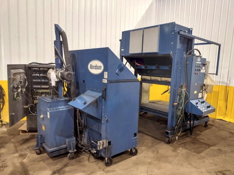 NORDSON POWDER COAT PAINT SYSTEM WITH FEEDER &amp; I-CONTROL. STOCK # 0985226