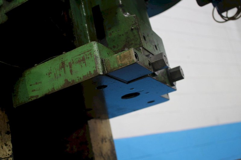 32 TON MINSTER GAP PRESS MODEL #B-32 STOCK #74064