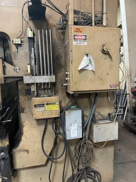 325 Ton x 16′ Standard AB-325-16 CNC Press Brake, 1994 – Automec CNC Control (2 years old) Back Gauge, Tooling Included,  Pit Required