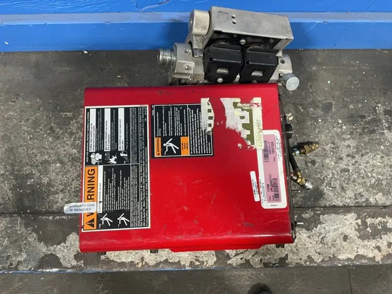 Lincoln Electric Wire Feeder - Power Feed 10m