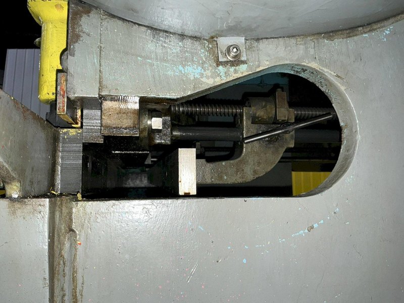 40"  x 12 GA LODGE &amp; SHIPLEY MODEL #2CT40 MECHANICAL POWER SHEAR: YOBRO #25139