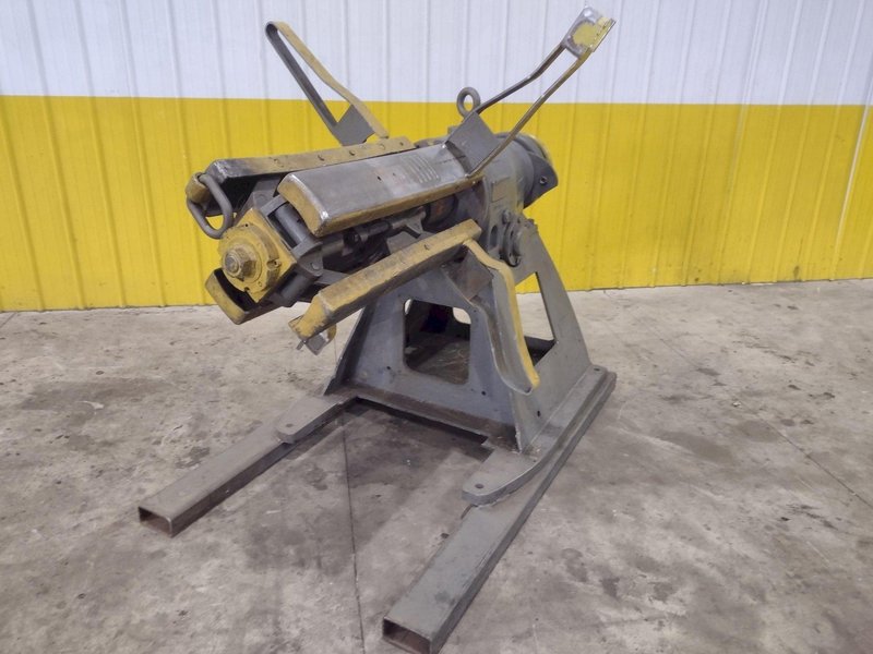 10,000 LBS X 30" LITTEL MODEL #90-30 PULL OFF COIL REEL UNCOILER: YOBRO #23896
