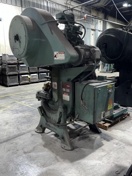 60 Ton Federal Single Crank Flywheel OBI Press