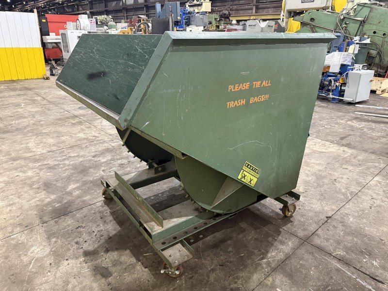 4,000 LBS CAP. JESCO 3-CUBIC YARD MODEL #211371 SELF-DUMPING HOPPER W/ CASTERS: YOBRO #25949