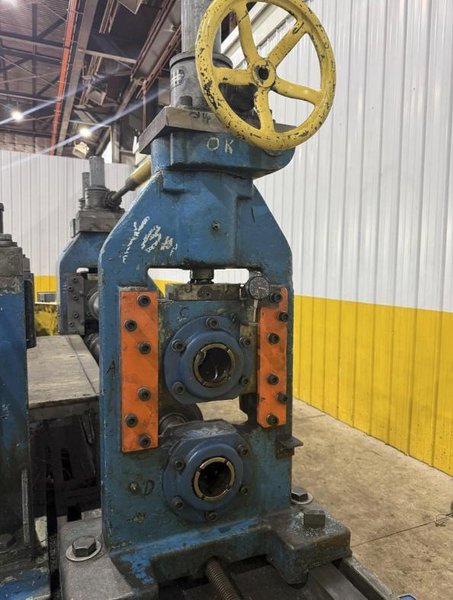 48" X 6" WEAN MOTORIZED SLITTER HEAD FOR SLITTING LINE. STOCK # 0435226