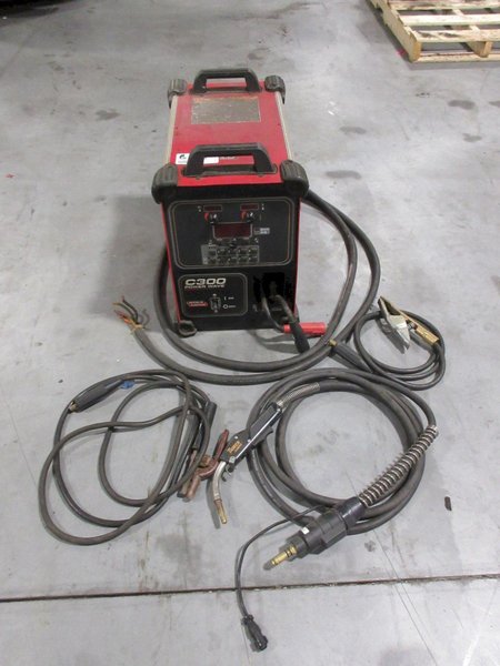 Lincoln Electric Power Wave C300 multi-process power source with an integrated wire feeder- Auction Item