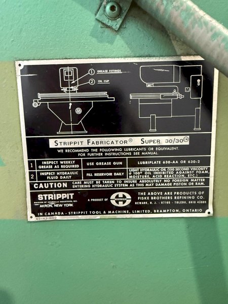 STRIPPIT SUPER 30/40 40-TON SINGLE STATION PUNCH PRESS W/ TOOLING INCLUDED. STOCK # 0774325