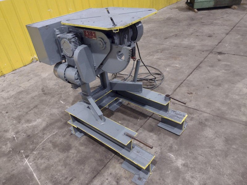 1,000 LB PANDJIRIS MODEL 10-4 MOTORIZED WELDING POSITIONER: YOBRO #24751
