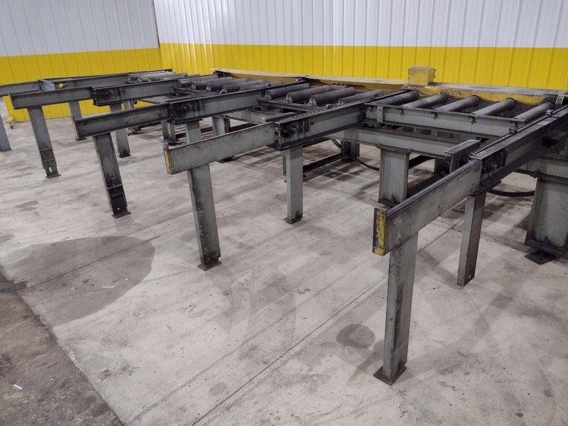 30' LONG POWERED ROLLER CONVEYOR W/ BEAM TRANSFER ARMS: STOCK #20756