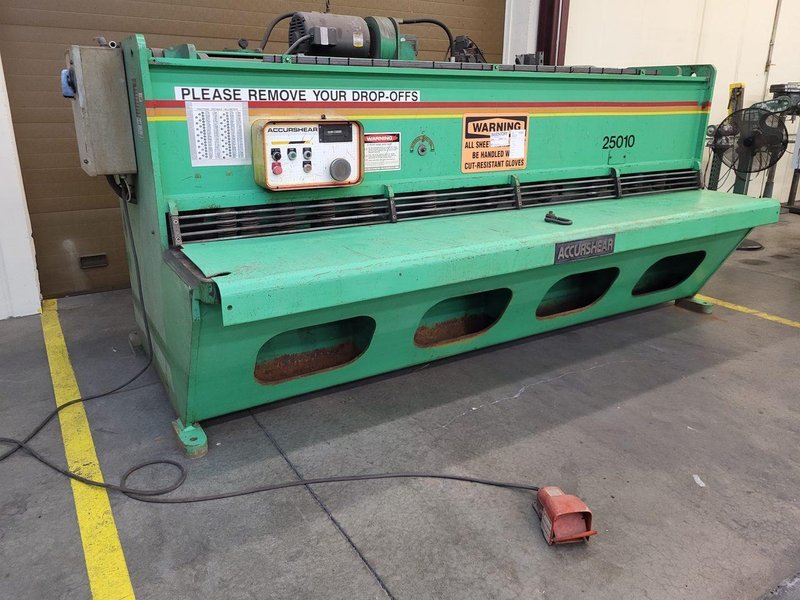 Accurshear 1/4″ X 10′ Hydraulic Shear Model 825010 LP, 1987 – Parts Accumulator