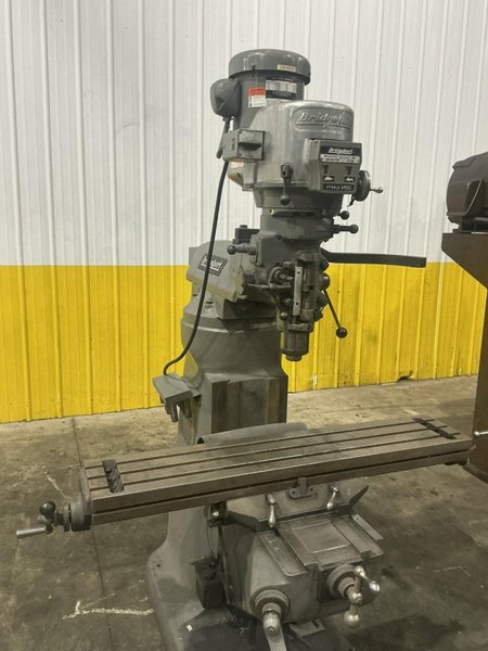 2 HP BRIDGEPORT SERIES I VERTICAL RAM TYPE KNEE MILL: YOBRO #26187