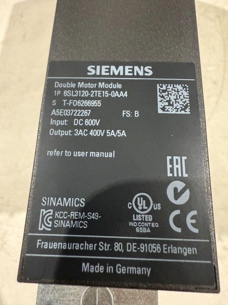 SIEMENS 6SL3120-2TE15-0A44 SERVO PRODUCTS NEW NO BOX