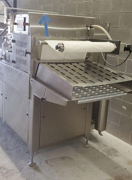 UltraSource Rhino 10 Automatic Food Tray Sealer with MAP, 2019
