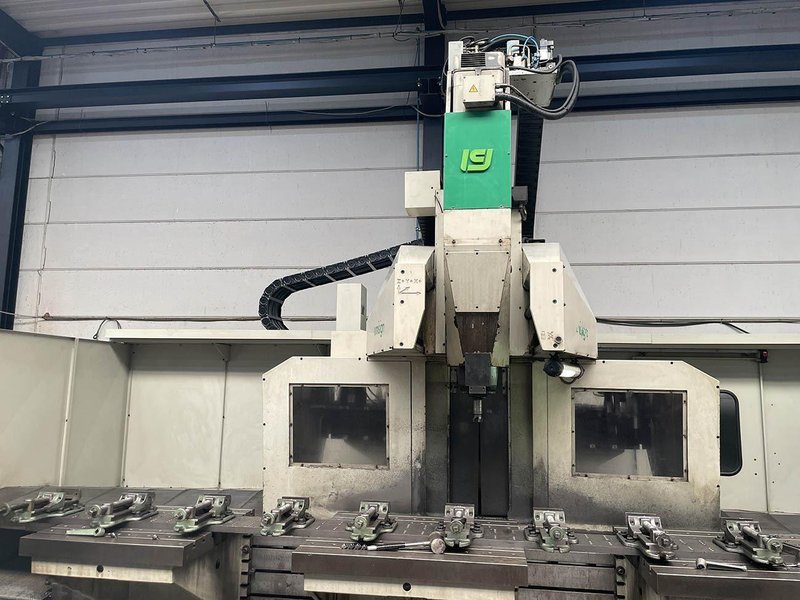 Unisign - X: 4000 - Y: 800 - Z: 600 mm CNC