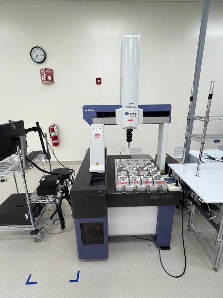 2004 MITUTOYO CRYSTA APEX C574 | Coordinate Measuring Machines