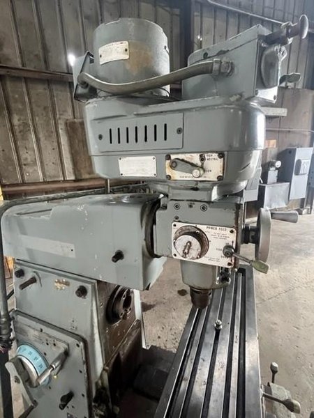 51" x 12" CINTIVERAL VERTICAL KNEE MILL MILLING MACHINE STOCK# 3752