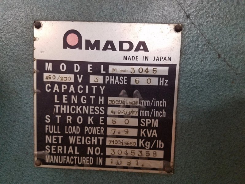 1981 AMADA M-3045 | Shears, Power Squaring (In)