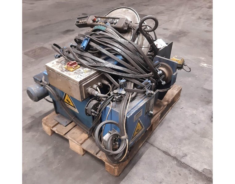 ADC - 3,2 ton hoist