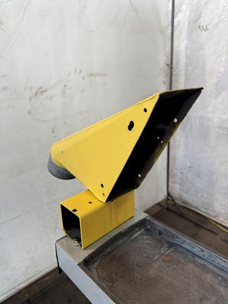 6" X 18" PARKER MAJESTIC NO. 2 HANDFEED SURFACE GRINDER w/ KIN JUNG " PERMANENT MAGNETIC CHUCK. STOCK #0310323.