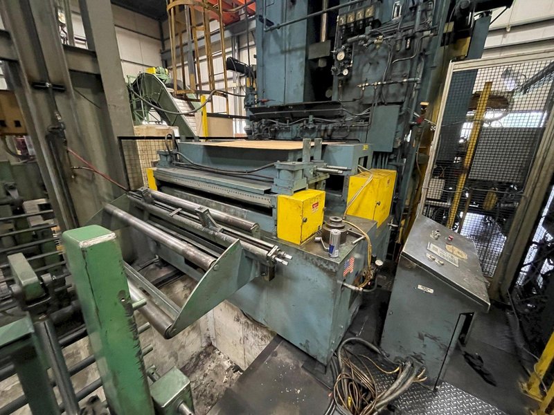 60" CHS Automation Servo Roll Feed Straightener Combination, Model DRFS-660