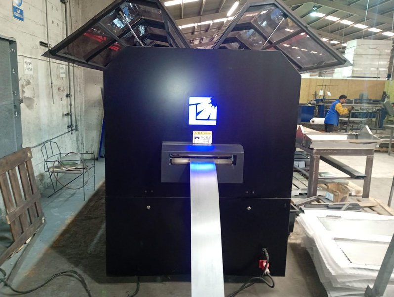 Xiamen MF1600T Roll Former, 2022 – Hydraulic Decoiler, CAD/CAM Integration, Multi‑Operation Tooling