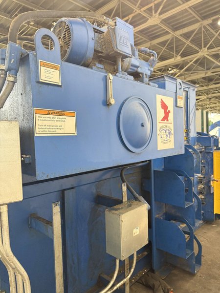 30" X 48" X 72" AMERICAN PAC40297T20 AUTO-TIE BALER SYSTEM. STOCK # 0671025