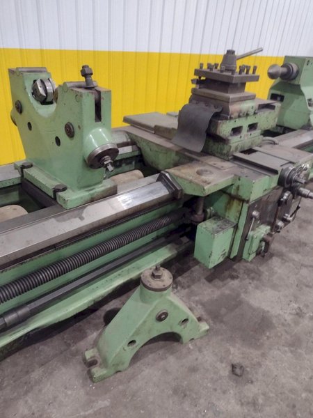 42" X 288" TOS CELAKOVICE MODEL #SU100 ENGINE LATHE WITH 4-1/8" HOLE AND METRIC THREADING: STOCK 15151