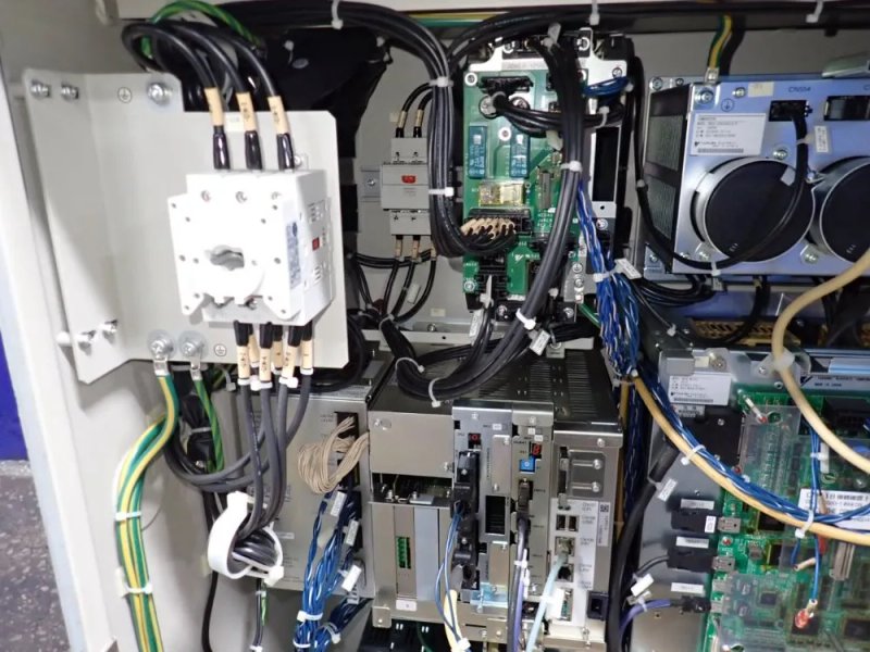 Yaskawa Electric Corporation Robot Control - Motoman Dx100