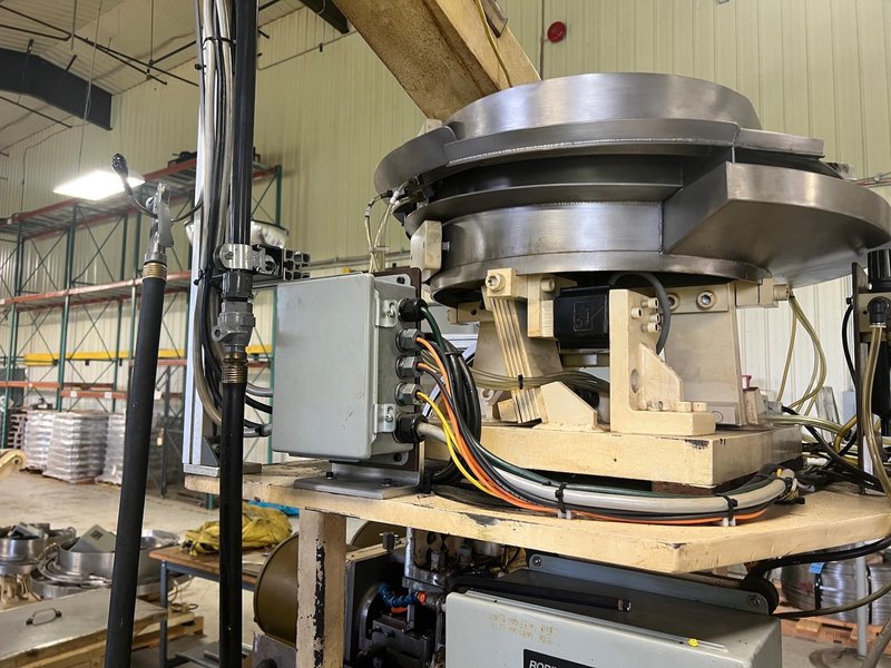 Nutap Model MAS-14V Twin Spindle High Speed Bent Shank Tapper