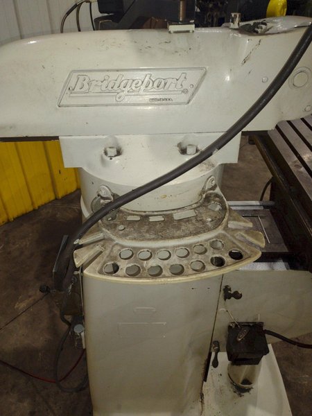 2 HP BRIDGEPORT SERIES I VERTICAL RAM TYPE MILL: YOBRO #24807