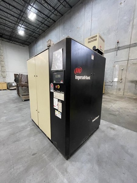 75 HP Ingersoll Rand IRN75H-CC Compressor, 2007 – VSD &amp; Dryer
