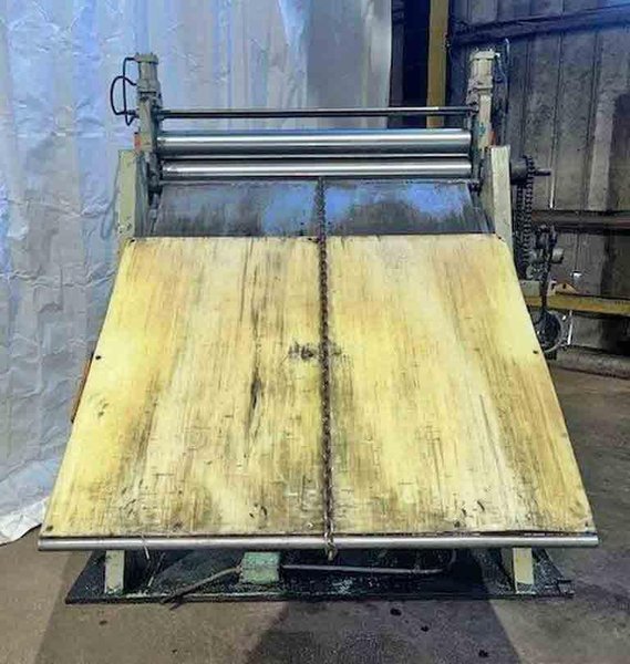 60" PAXSON PEELER TABLE STOCK# 3772