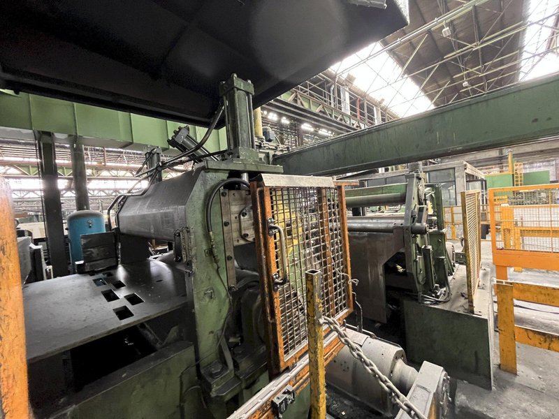 MINO 4-HI BREAKDOWN ROLLING MILL