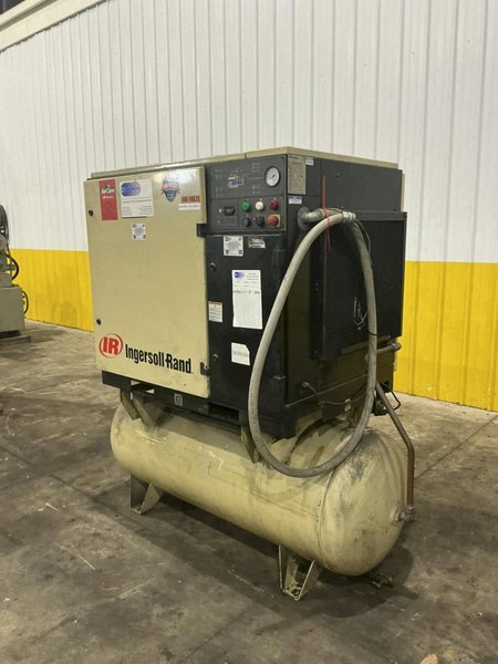 30 HP INGERSOL-RAND MODEL #UP6-30-125 ROTARY SCREW AIR COMPRESSOR: YOBRO #25818