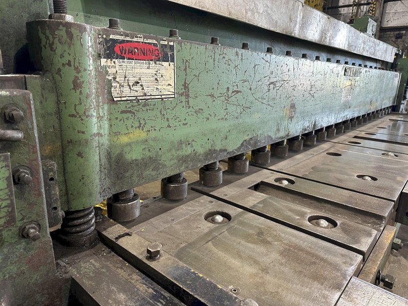 12' X 1/2" WYSONG MODEL #1250 MECHANICAL POWER SQUARING SHEAR. STOCK #1228024