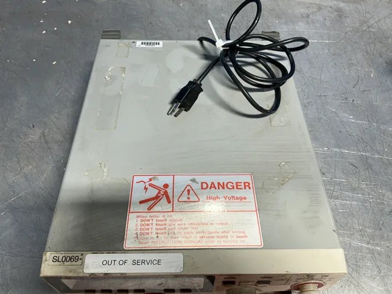 Gw Instek  Gpt-9804  4-in1 Hi-pot Tester  - Gpt-9804
