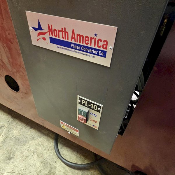 8' X 10GA GMC MODEL HBB-0810 HYDRAULIC BOX AND PAN BRAKE. STOCK # 0560425.
